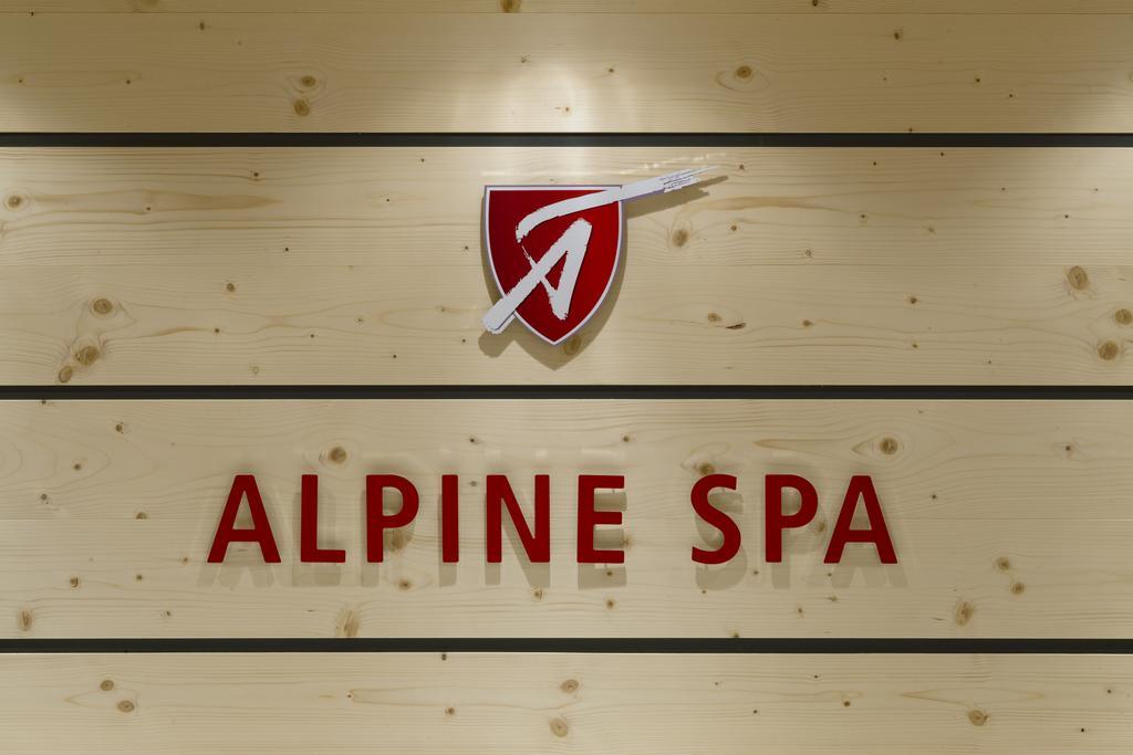 Swiss Alpine Hotel Allalin Zermatt Exteriör bild